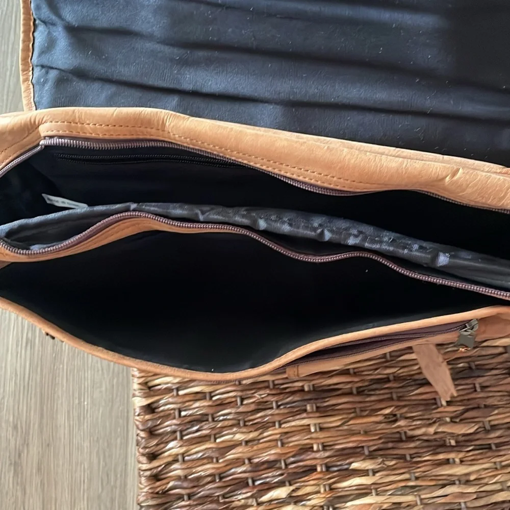 Genuine leather briefcase